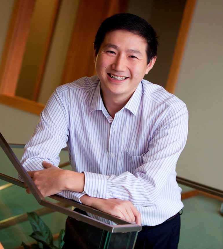 Yixin Chen&&华盛顿大学&&博士, 教授，博士生导师，IEEE Fellow。美国华盛顿大学计算机科学与工程系，主要研究方向为机器学习、非线性优化、自动规划、深度学习在医疗领域应用等。
